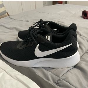 Women's Black and White Running Sneakers